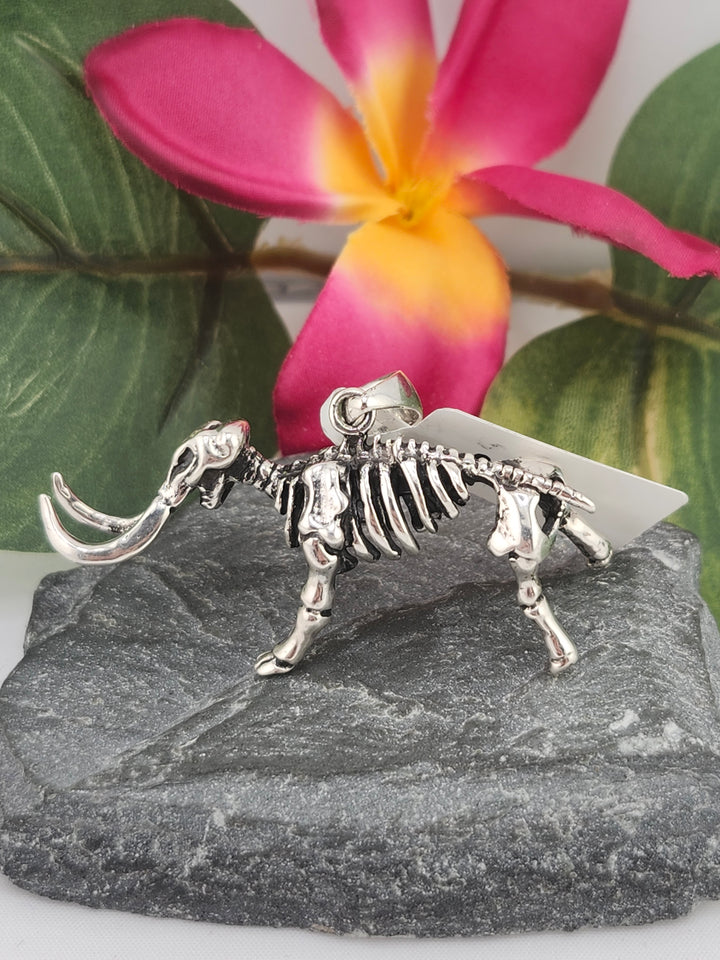 Designer SOMS 925 Sterling Silver Mammoth Skeleton Pendant