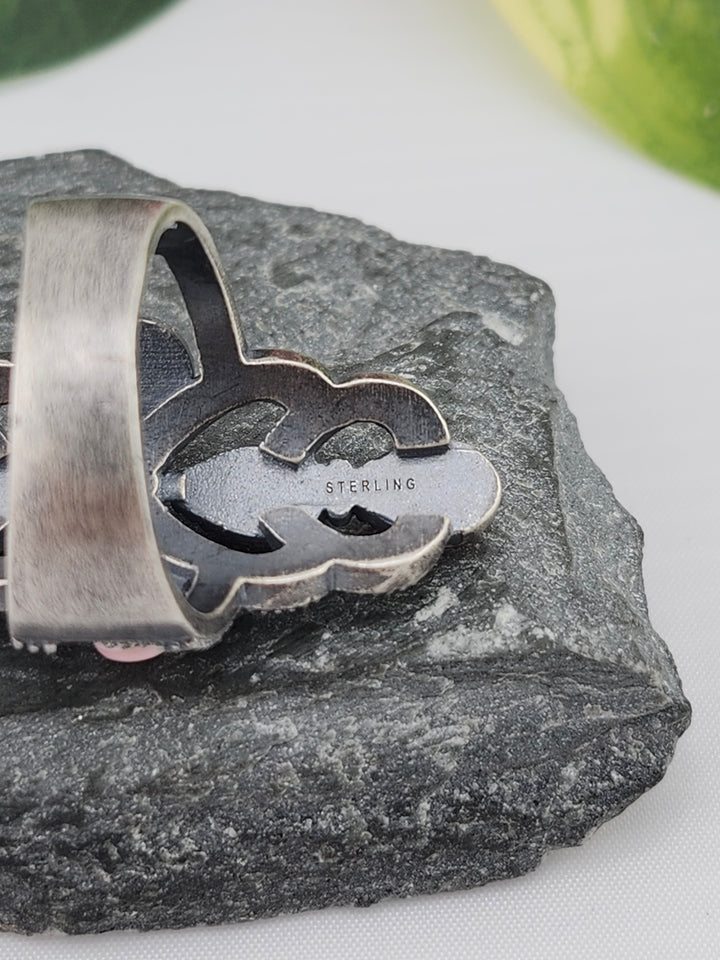 Queen Conch Shell and 925 Sterling Silver Ring - Size 10