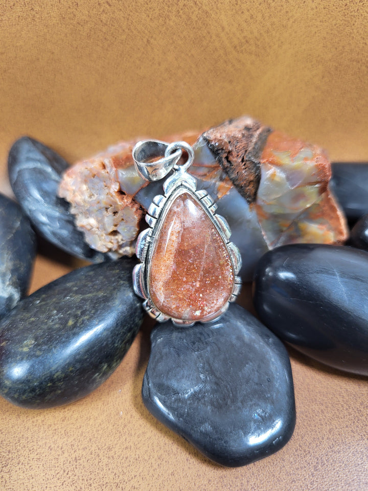 Natural Sunstone Pendant 925 Sterling Silver