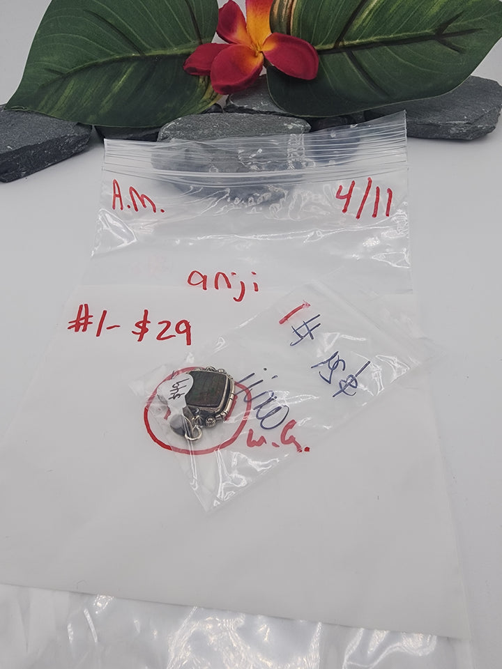 anji - 4/11/26 - 1 925 Sterling Silver Items