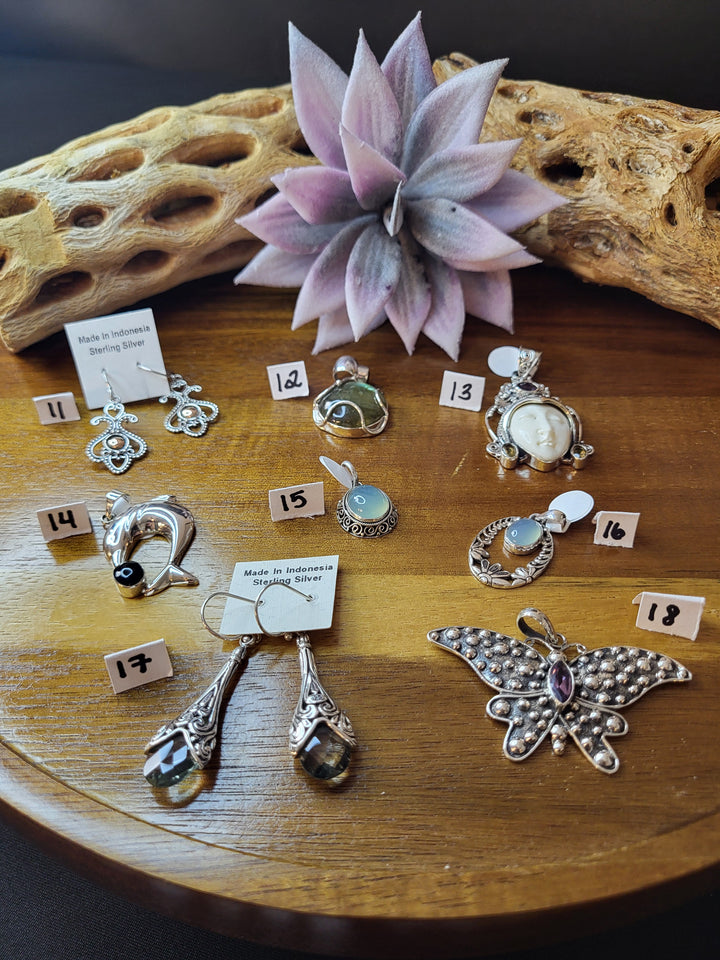 RESERVED FOR: Bee_Bee_girl 8/4/24- 25 Sterling Silver Items
