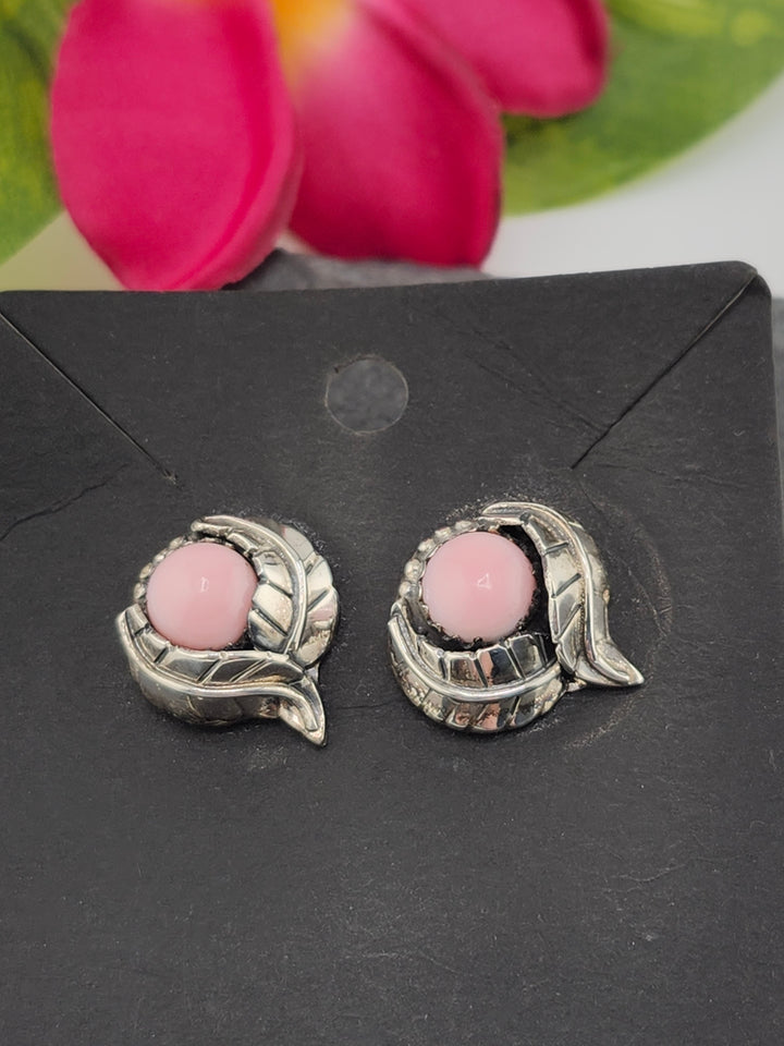 Queen Conch Stud 925 Sterling Silver Earrings
