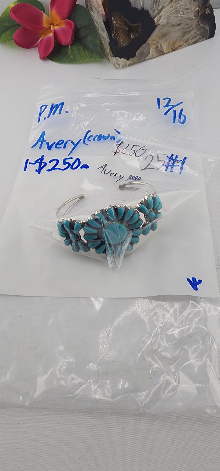 PM SHOW 48HR - RESERVED FOR: Avery👑 - 12/16/2025 tiktok Live Show - 1 Sterling Silver Items