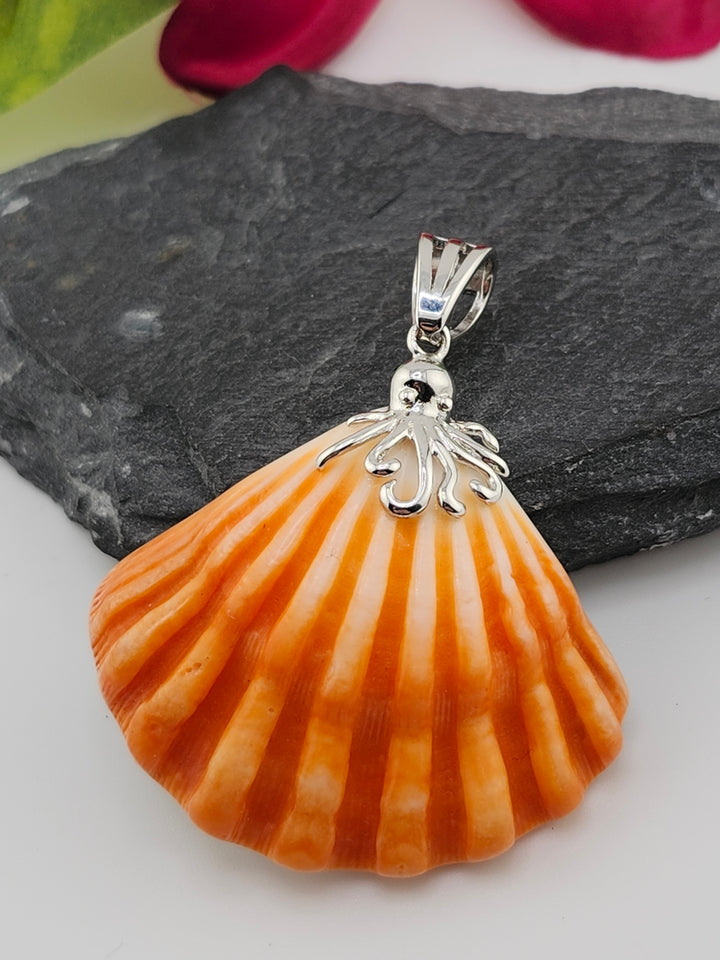 Carved Spiny Oyster Sea Shell Pendant