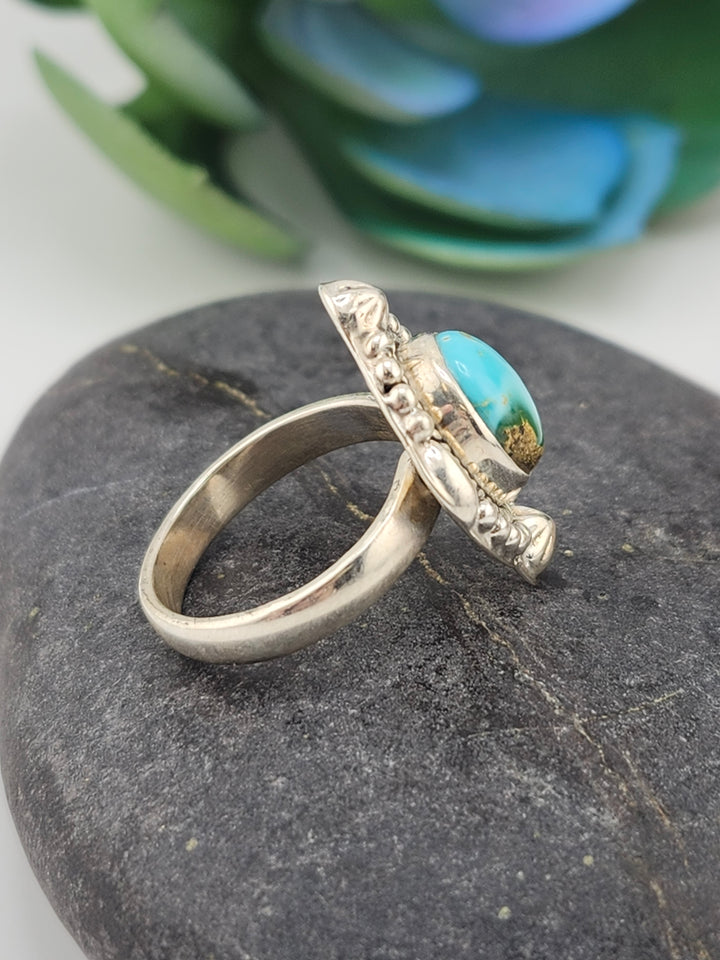 Kingman Turquoise and 925 Sterling Silver Ring - Size 6