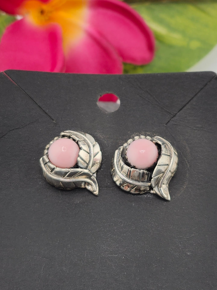 Queen Conch Stud 925 Sterling Silver Earrings