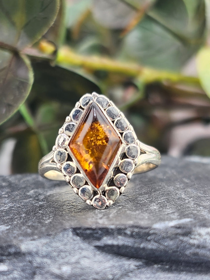 Baltic Amber & 925 Sterling Silver Ring
