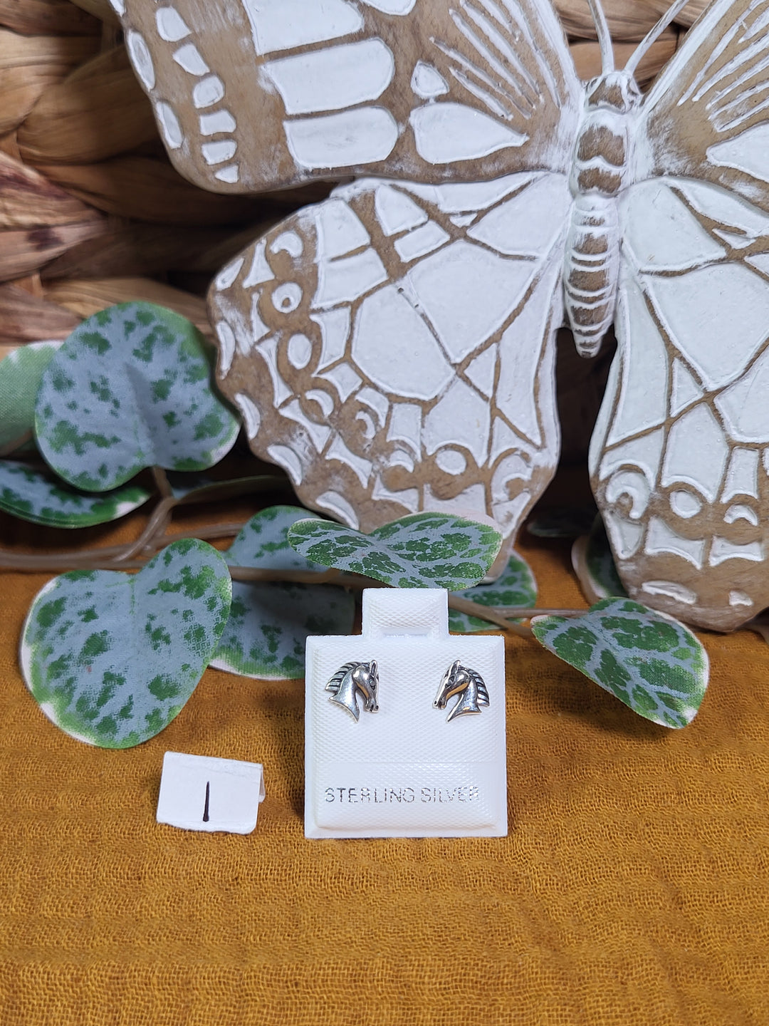 RESERVED FOR: Pamela Sue 8/24/24- 1 Sterling Silver Items