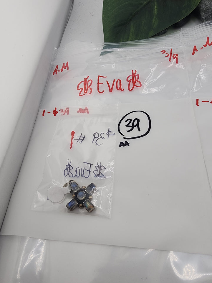 🦋Eva🦋- 3/9/26 - 1 925 Sterling Silver Items