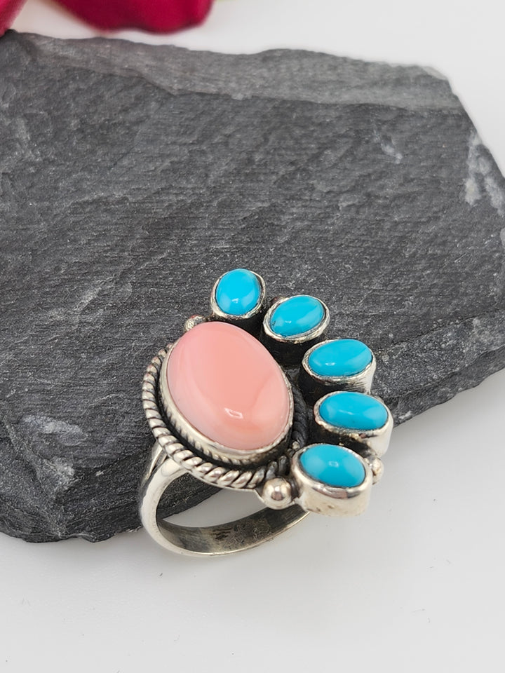 Queen Conch & Turquoise Ring Size 8