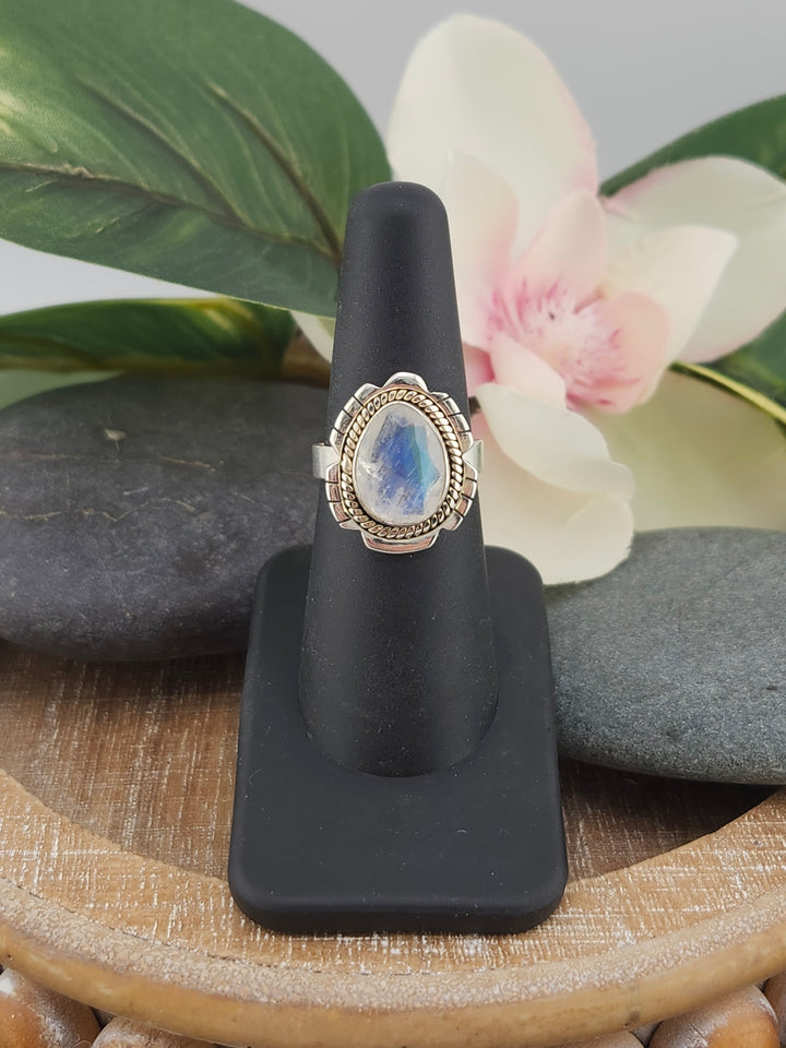 Cut Moonstone Ring Size 7