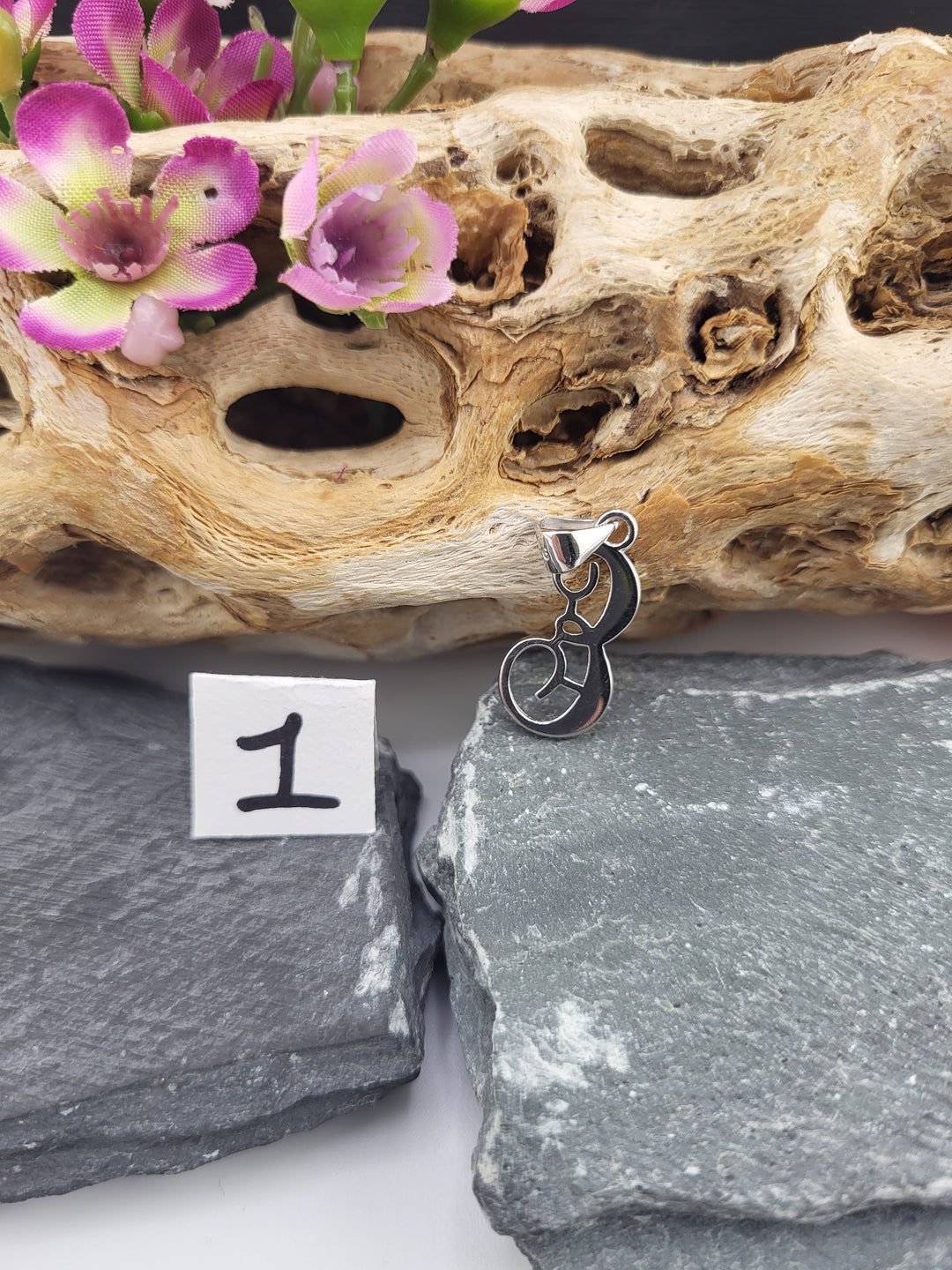 RESERVED FOR: Linda Harlow - 1/8/2025 - 1 Sterling Silver Item
