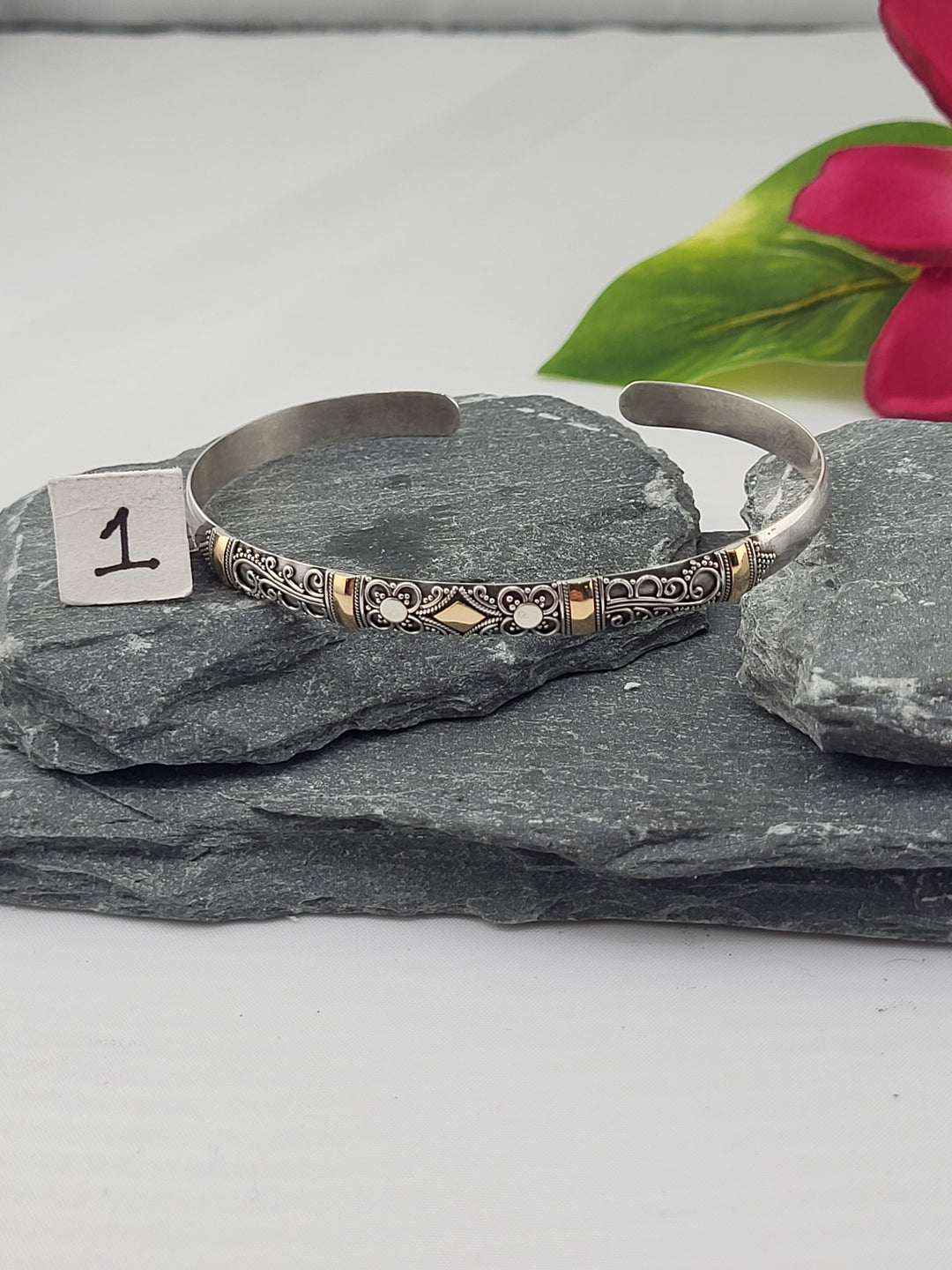 RESERVED FOR: Rahnay  -11/18/2024 - 1 Sterling Silver Items