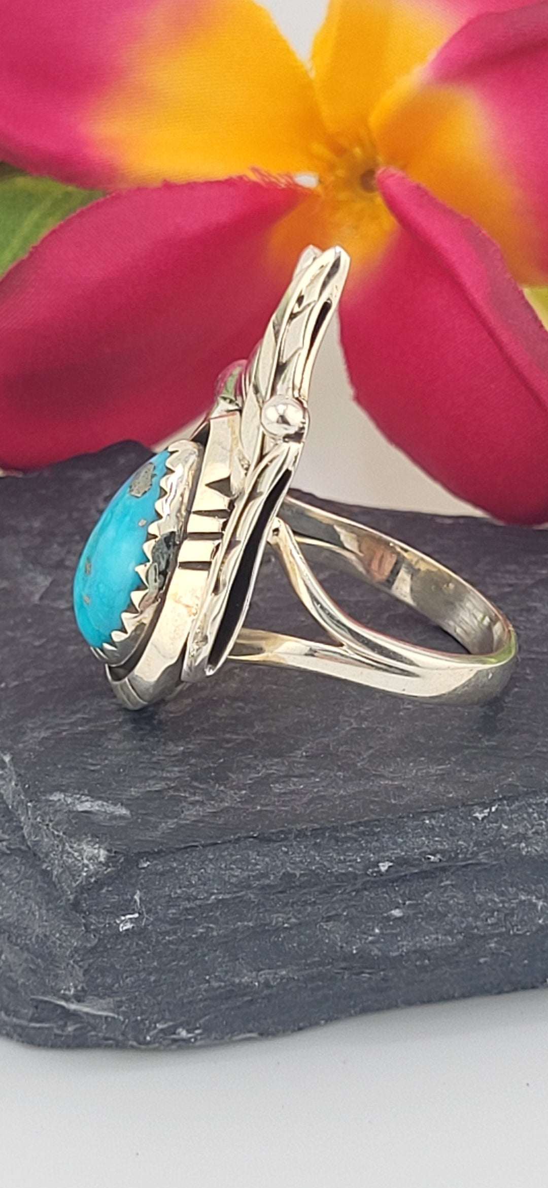 Turquoise and 925 Sterling Silver Ring Size 8