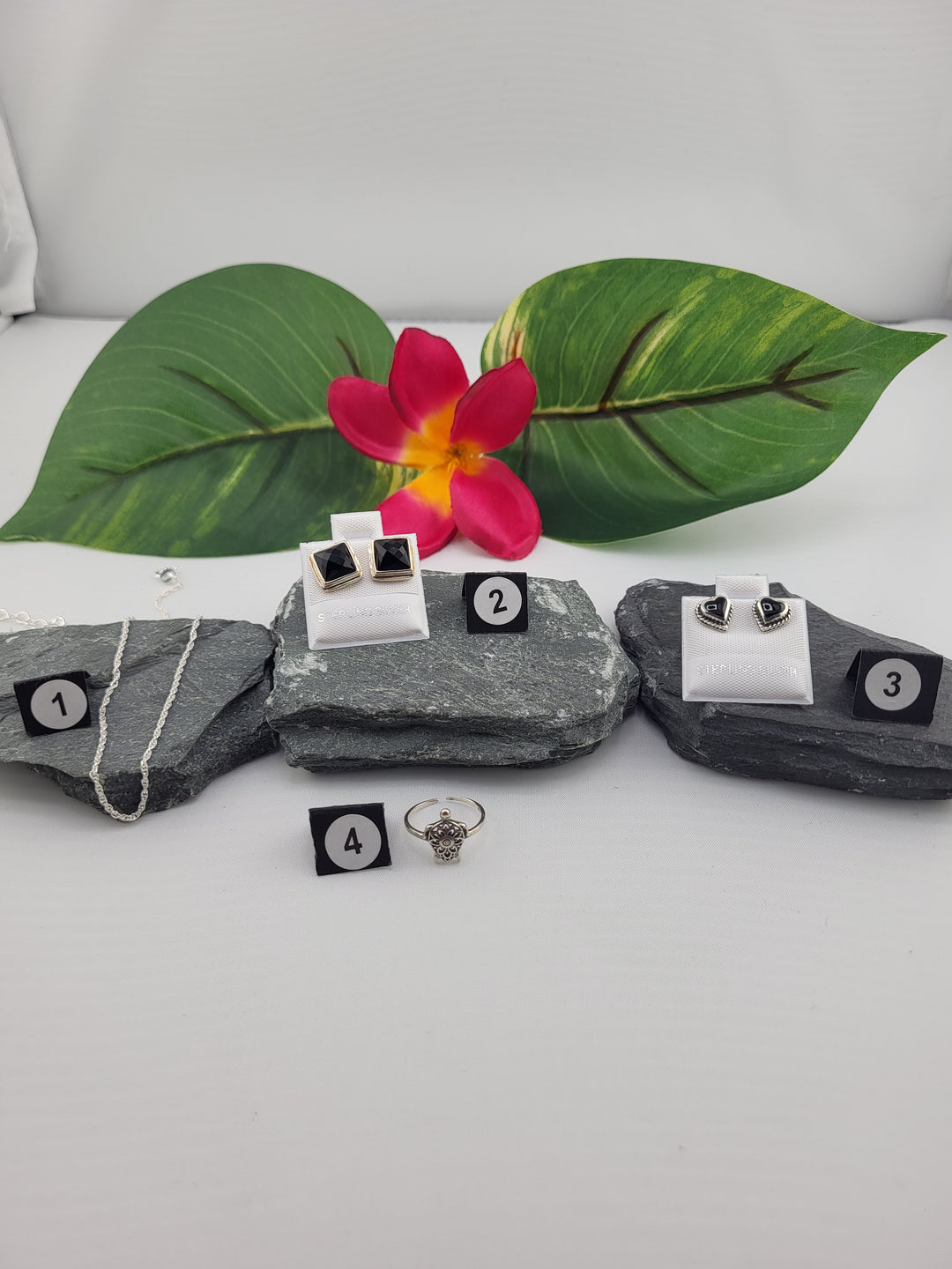 RESERVED FOR: Molly 🌸- 2/16/2025 Show - 6 Sterling Silver Items