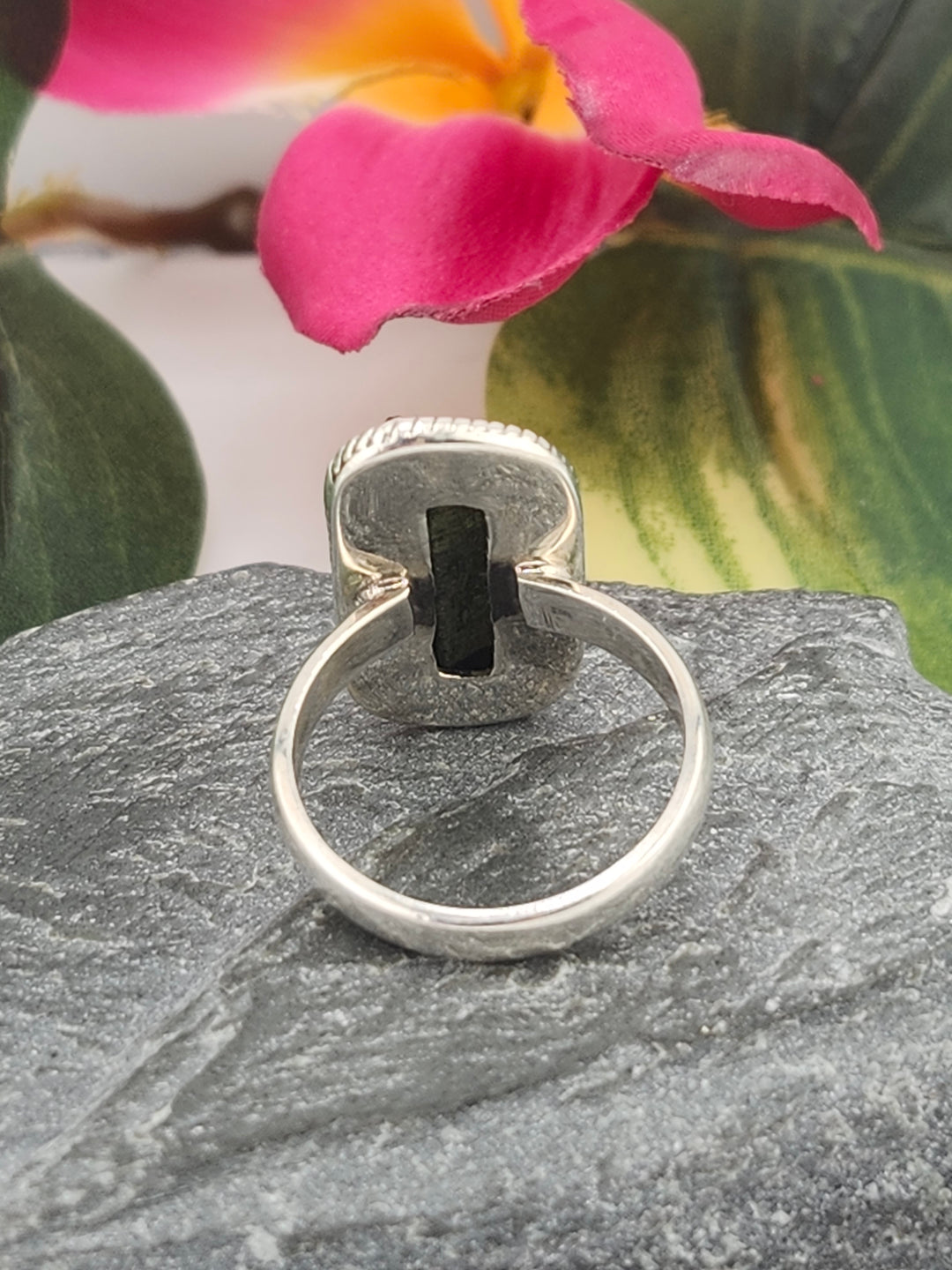 Raw Green Tourmaline and 925 Sterling Silver Ring - Size 7