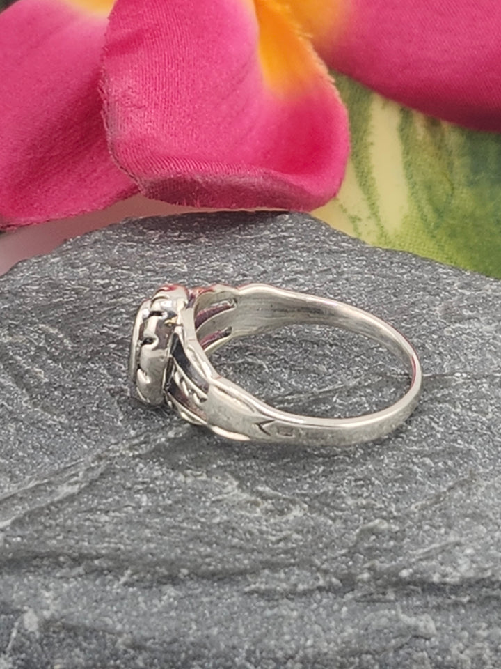 Black Onyx & 925 Sterling Silver Ring Size 6