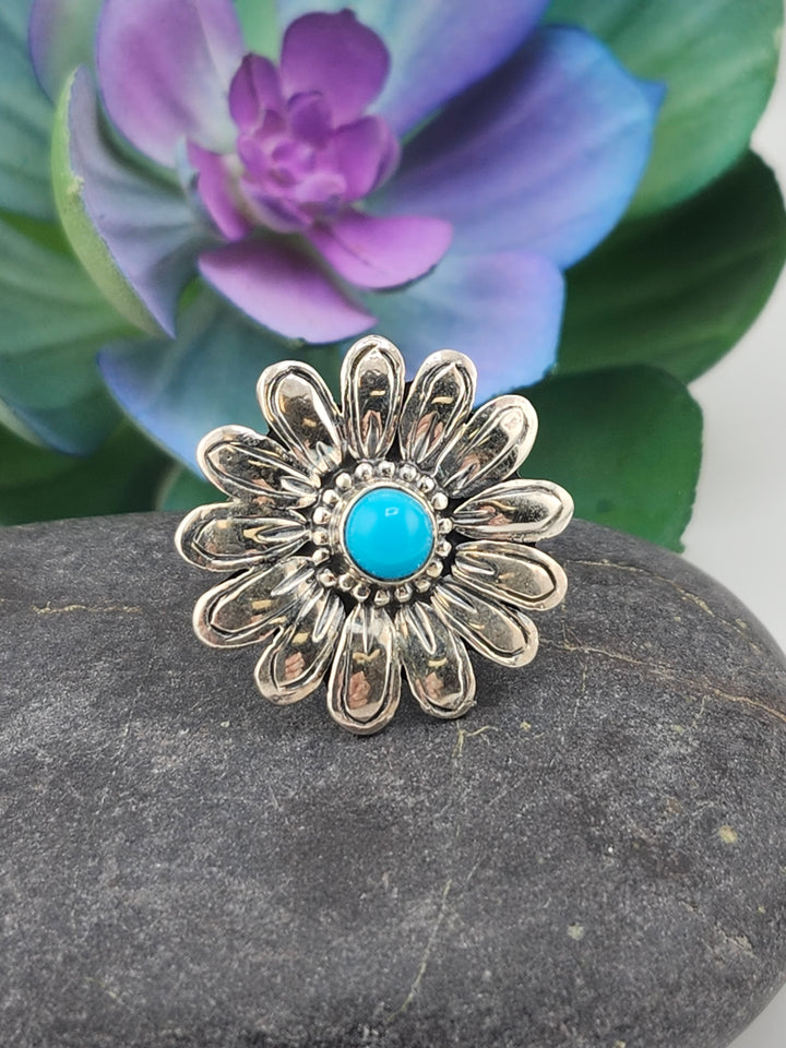 Kingman Turquoise and 925 Sterling Silver Flower Ring - Size 6.25