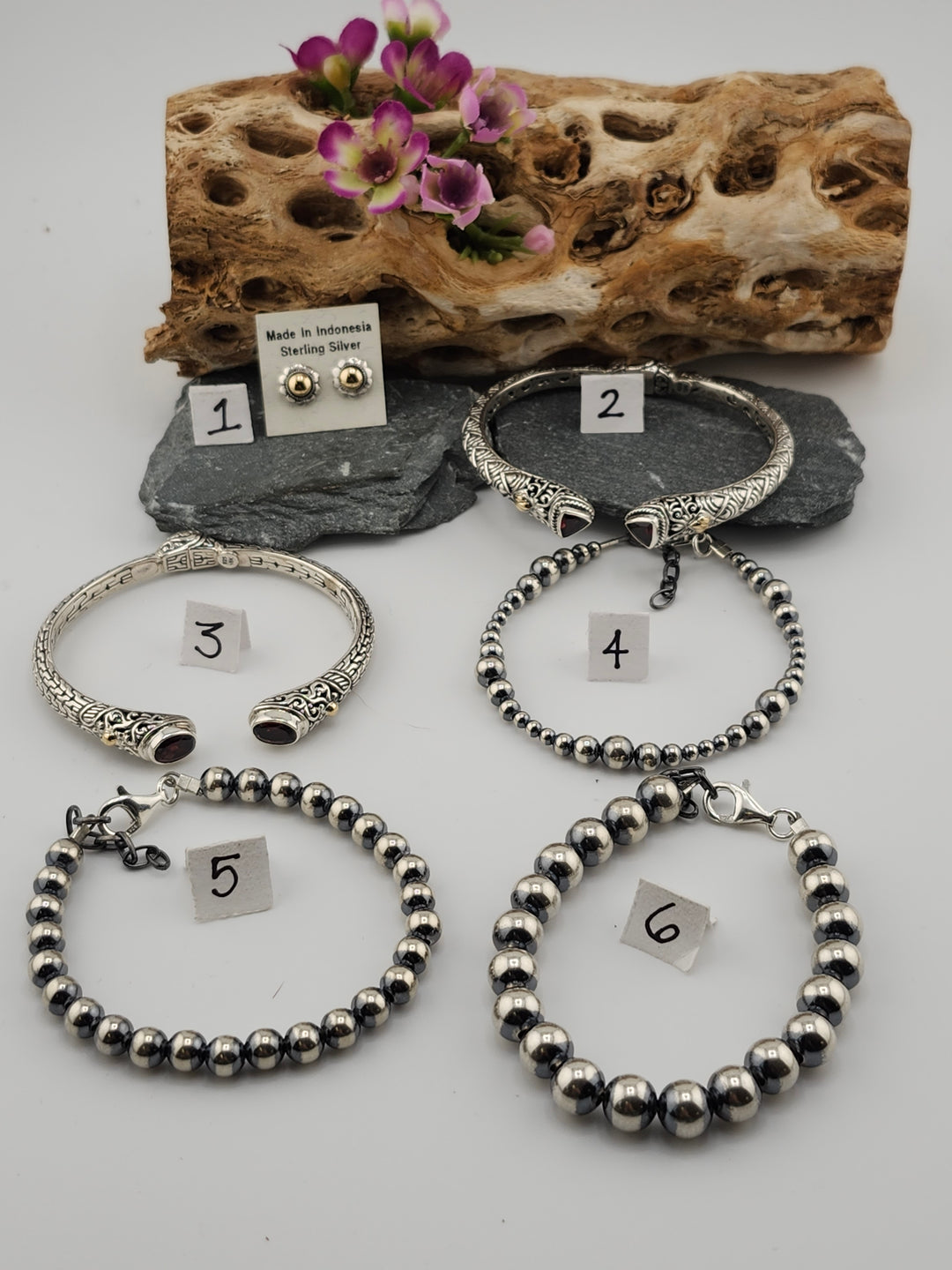 RESERVED FOR: Crystal Giovannie -11/29/2024 - 3 Sterling Silver Items and 2 Accessories