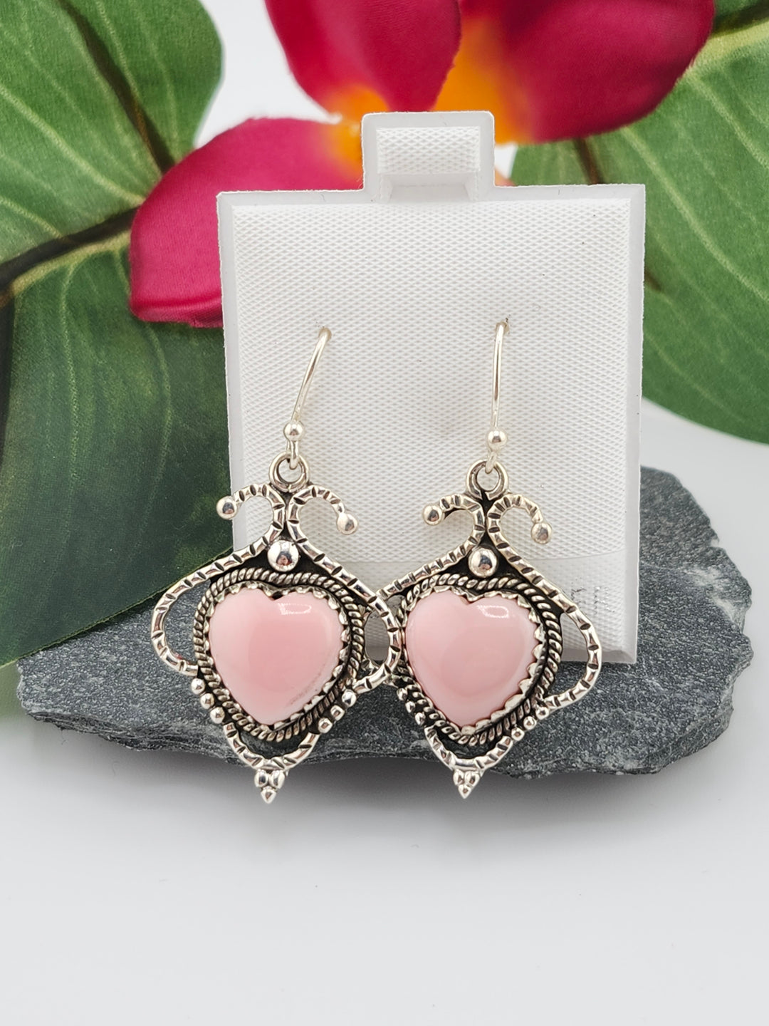 Queen Conch Dangle Earrings