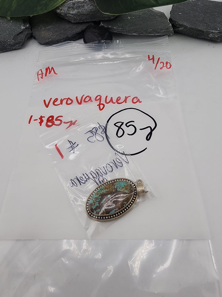 verovaquera - 4/20/26 - 1 925 Sterling Silver Items