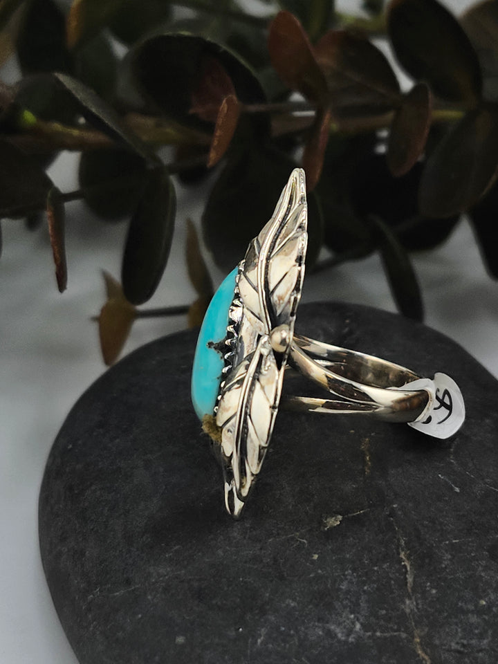 Turquoise & 925 Sterling Silver Ring Size 6