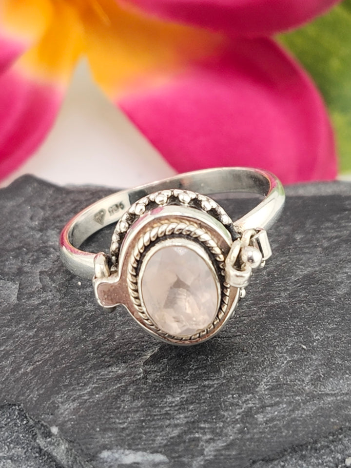 Rose Quartz and 925 Sterling Silver Locket Ring - Size 10