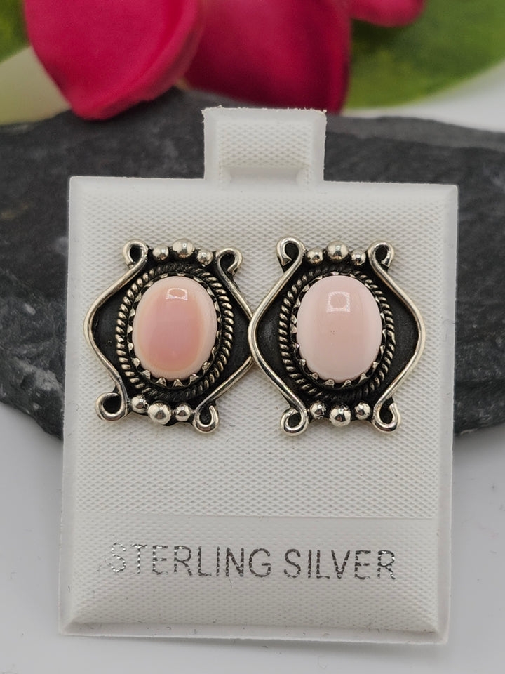 Queen Conch Stud 925 Sterling Silver Earrings