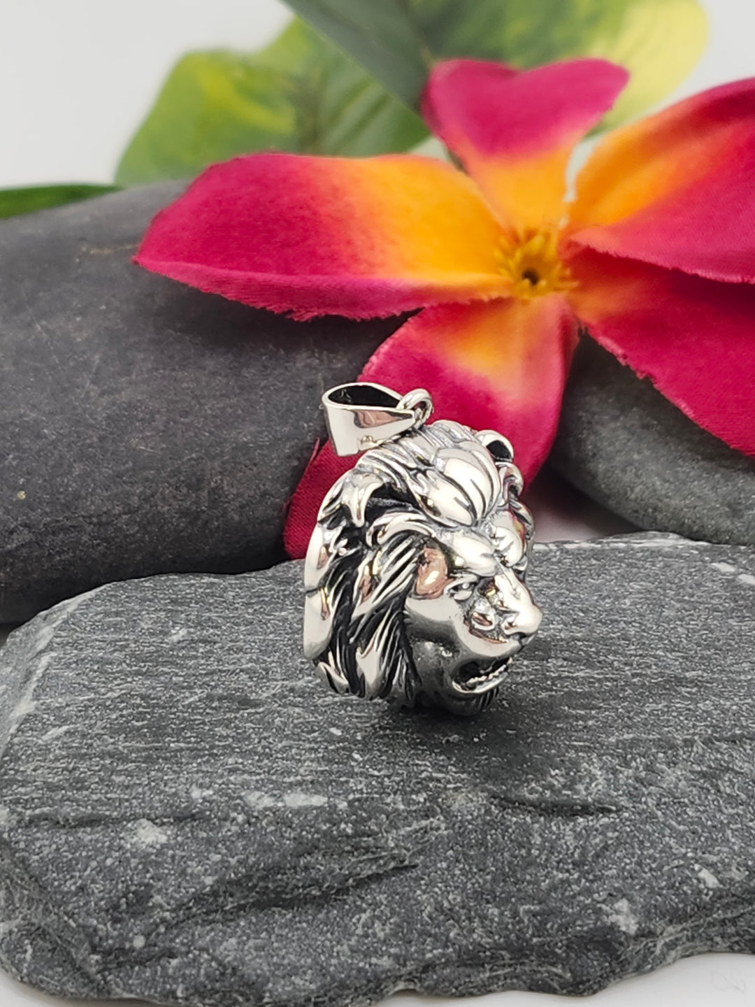Sterling Silver Lion Head Pendant