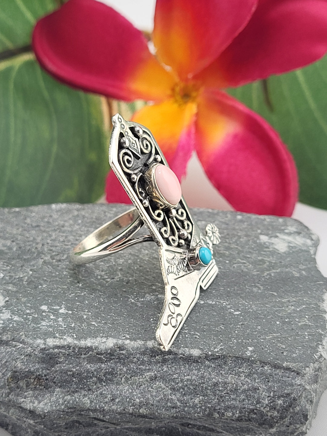 Queen Conch & Turquoise Cowboy Boot Ring Size 8