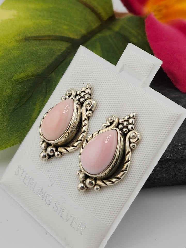 Queen Conch Stud 925 Sterling Silver Earrings