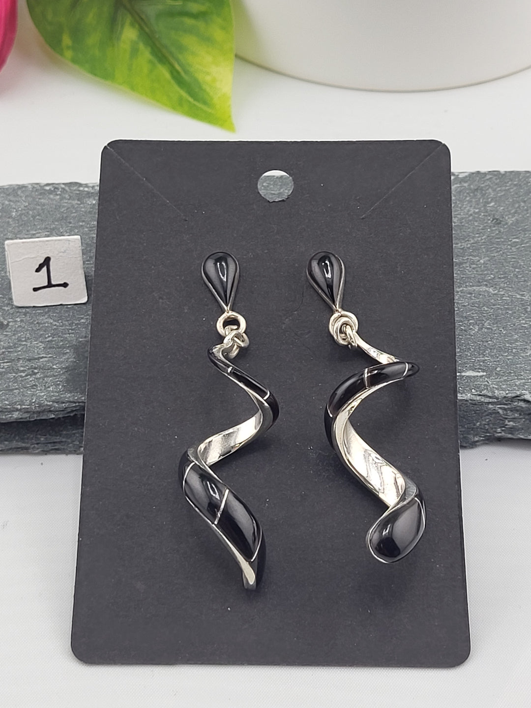 RESERVED FOR: Mary J -11/17/2024 - 1 Sterling Silver Items