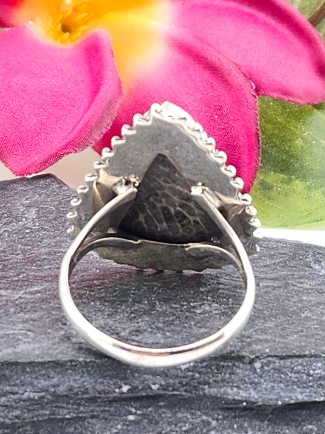 Stingray Coral Ring Size 10