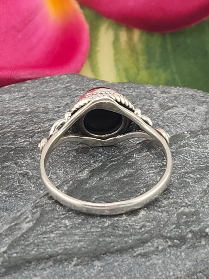 Black Onyx and 925 Sterling Silver Ring - Size 6.5