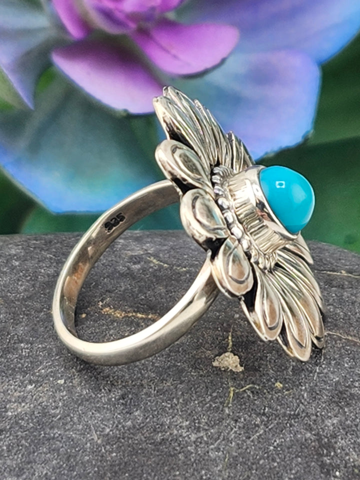 Kingman Turquoise and 925 Sterling Silver Flower Ring - Size 6.5