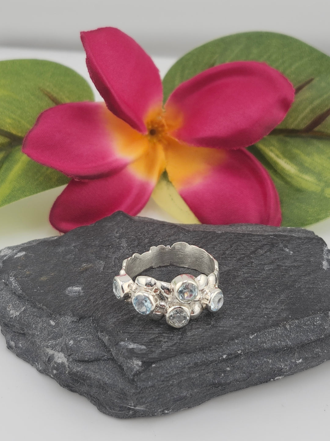 Moonstone and 925 Sterling Silver Ring