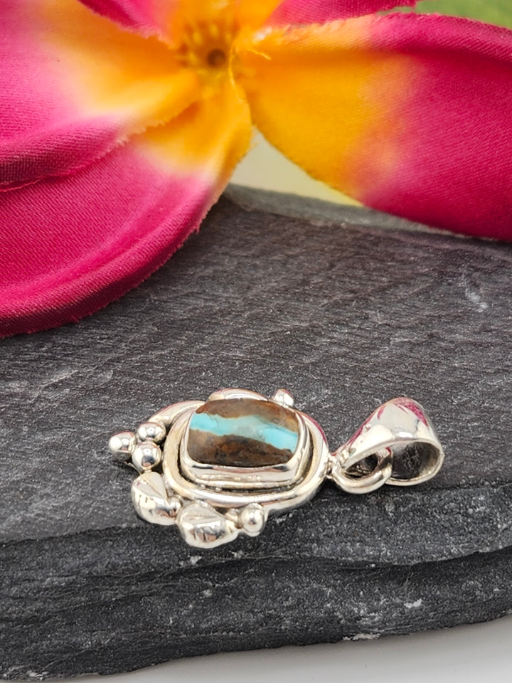 Royston Ribbon Turquoise Pendant