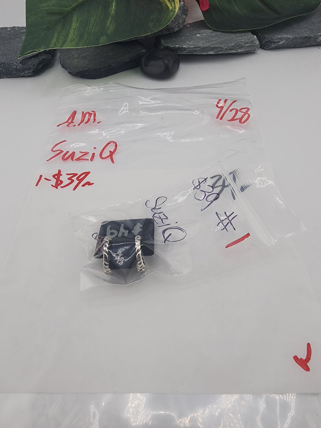 Suzi Q- 4/28/26 - 1 925 Sterling Silver Items