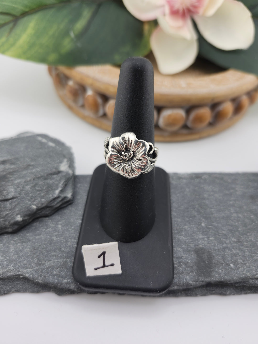 RESERVED FOR:   Jody -12/05/2024 - 1 Sterling Silver Items