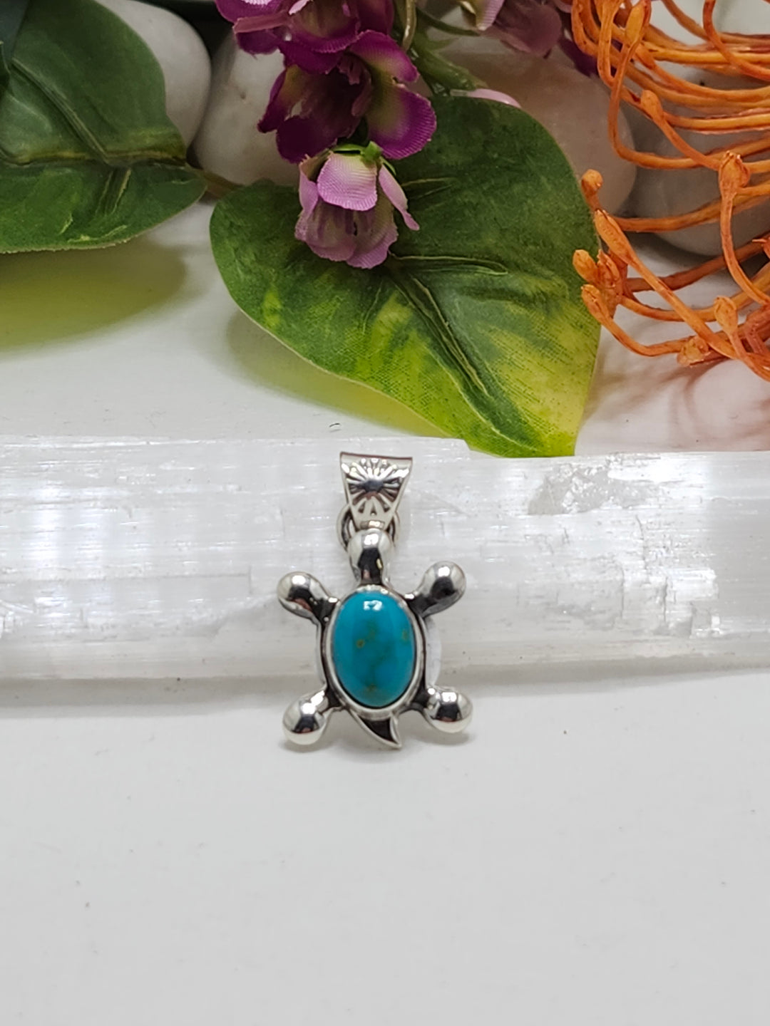 FB Turquoise Turtle Pendant