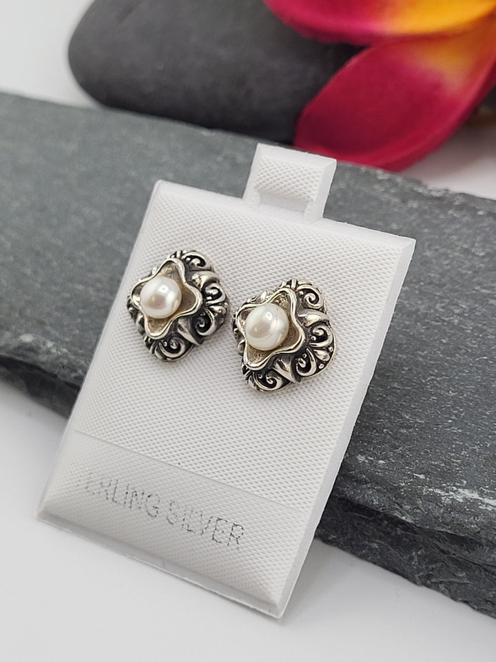 Natural Pearl Stud Earrings