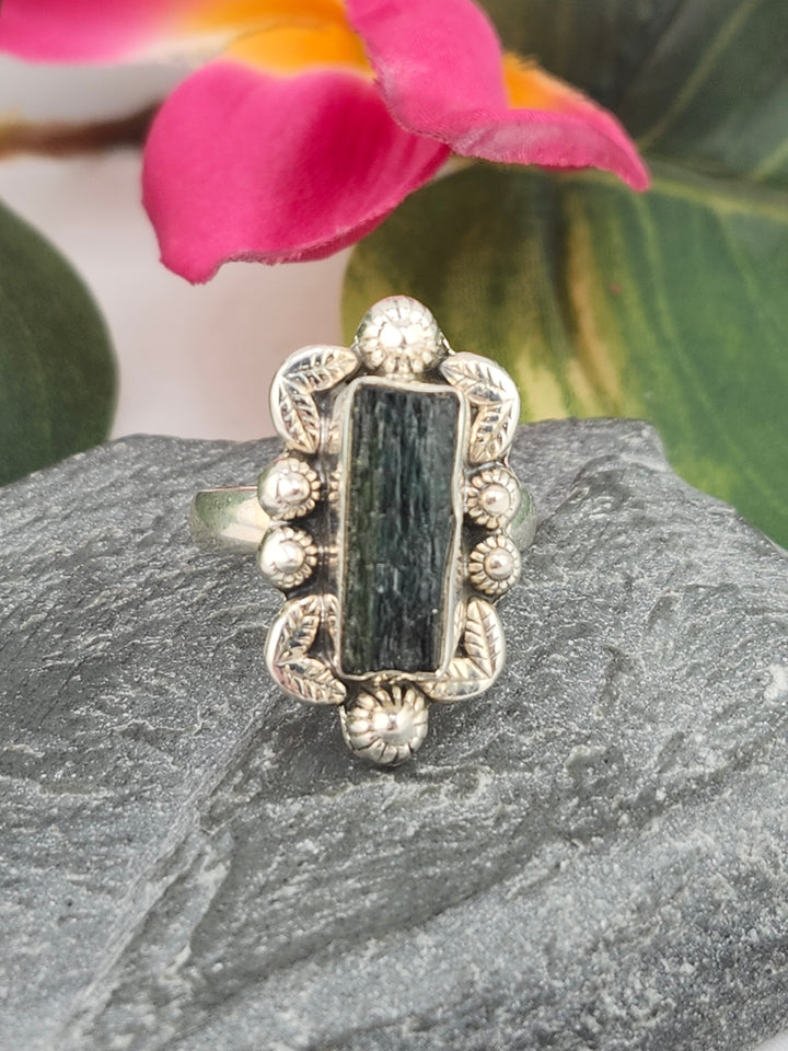 Raw Green/Blue Tourmaline and 925 Sterling Silver Ring - Size 7