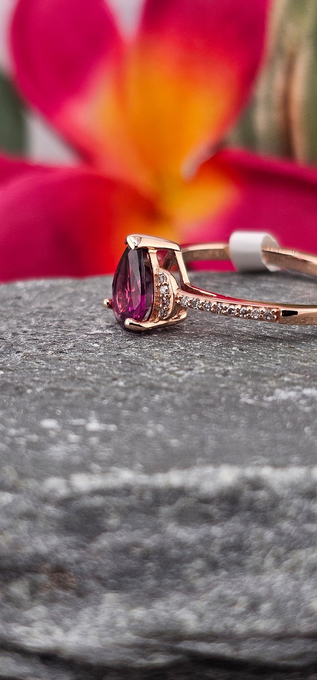 10K Rose Gold Rhodolite & Diamond Ring size 7