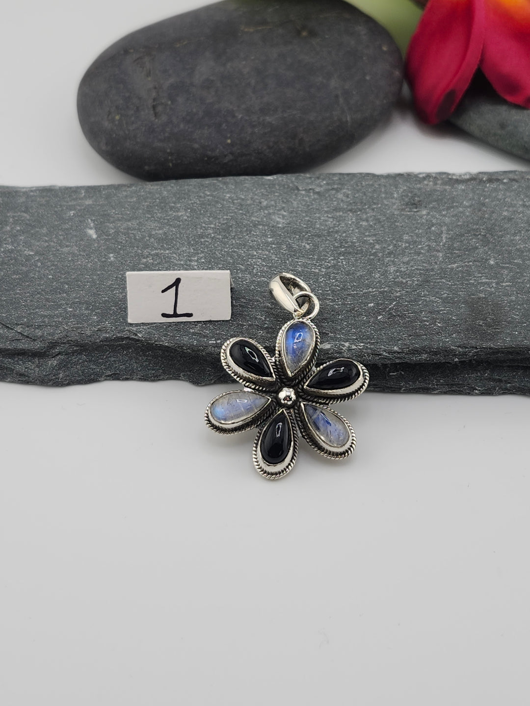 RESERVED FOR: patriciatheodoswh -12/13/2024 - 1 Sterling Silver Items