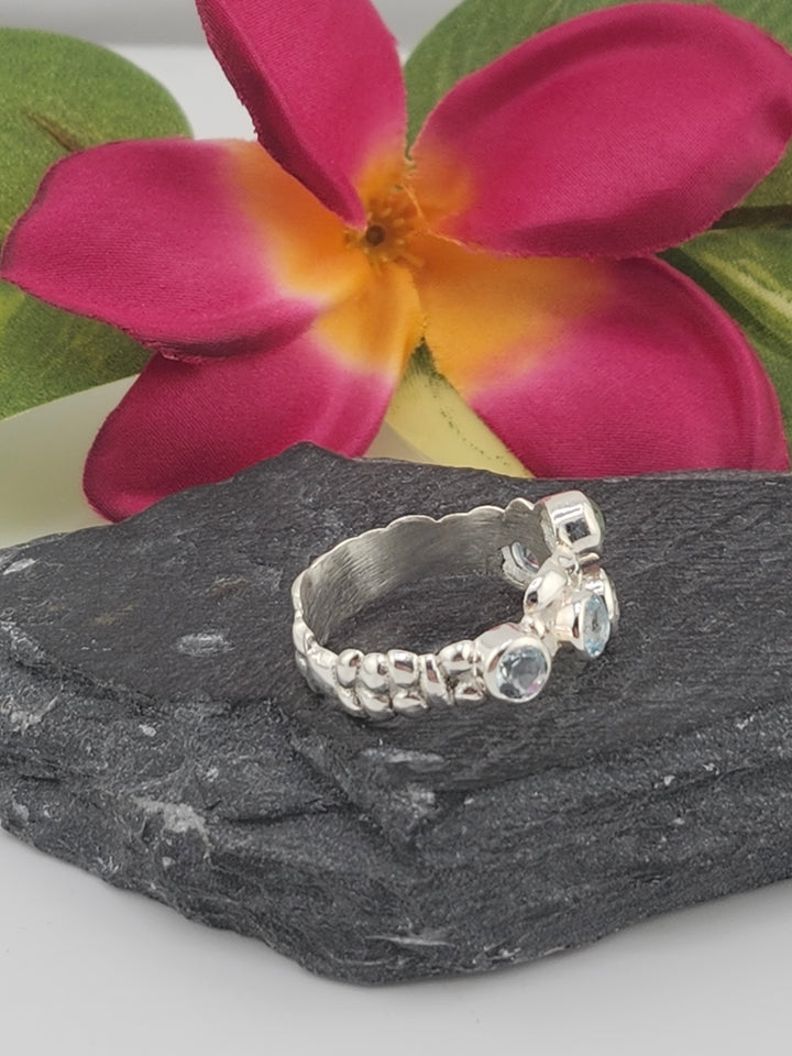 Moonstone and 925 Sterling Silver Ring