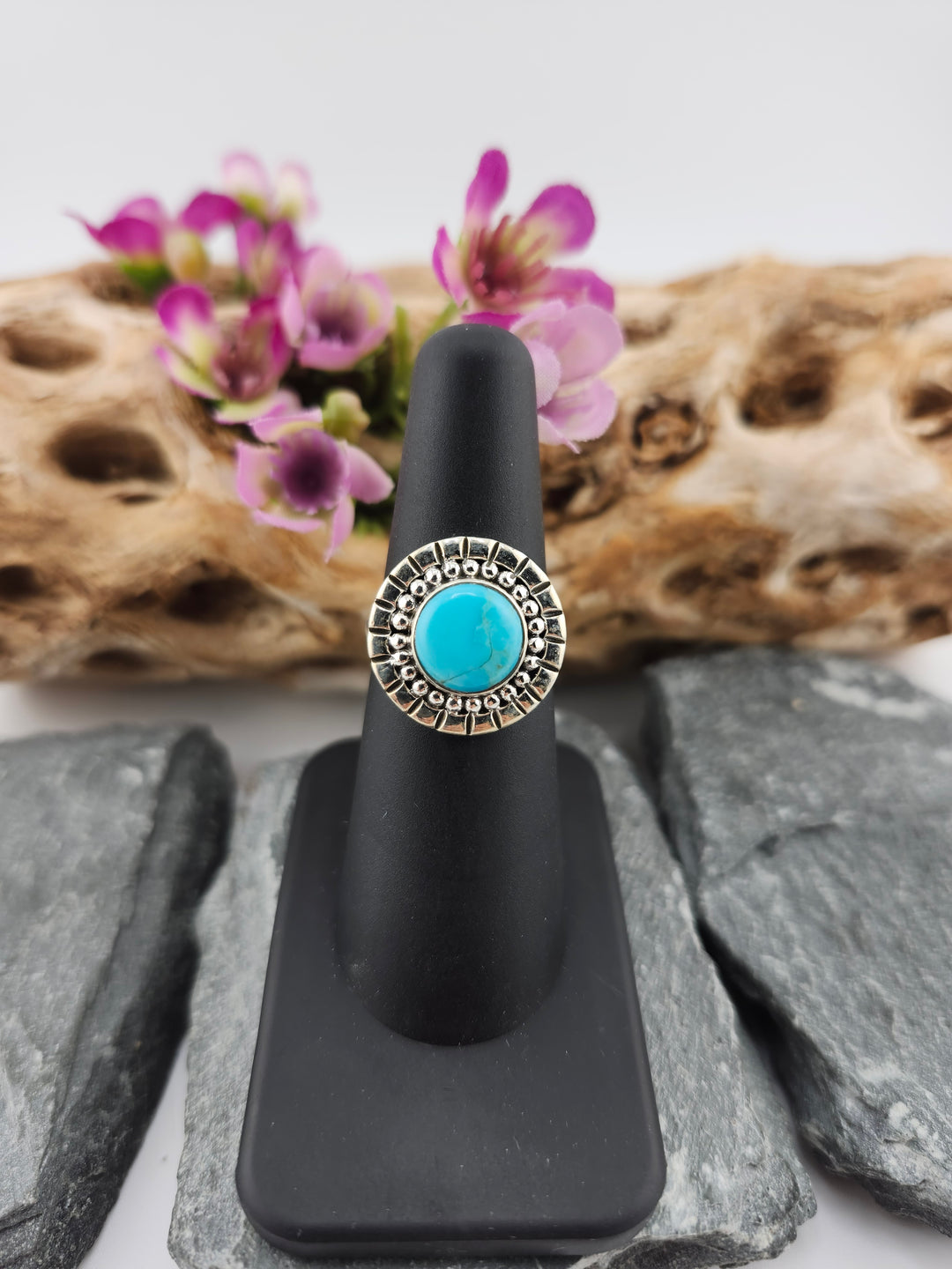Kingman Turquoise Ring Size 5.75