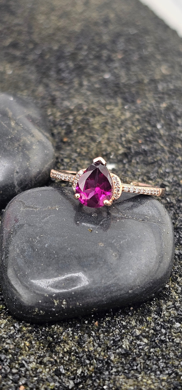 10K Rose Gold Rhodolite & Diamond Ring size 7