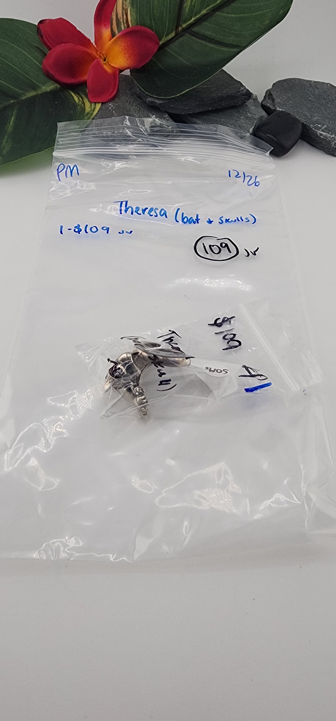 PM SHOW 48HR - RESERVED FOR: Theresa 🦇💀 - 12/26/2025 tiktok Live Show - 1 Sterling Silver Items
