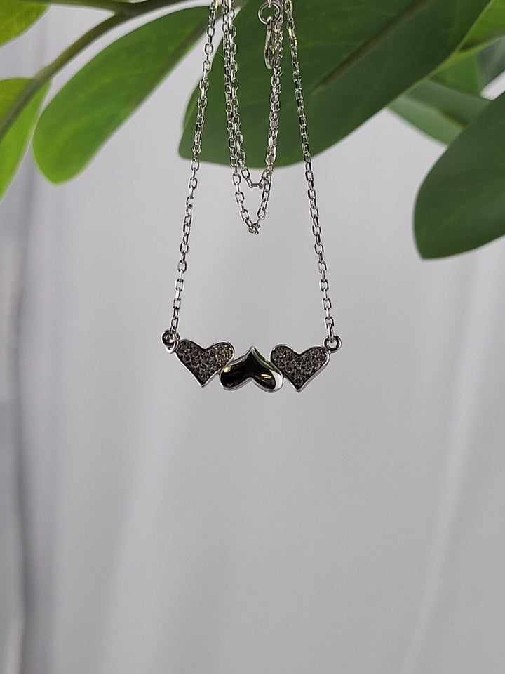 Dainty Hearts Necklace