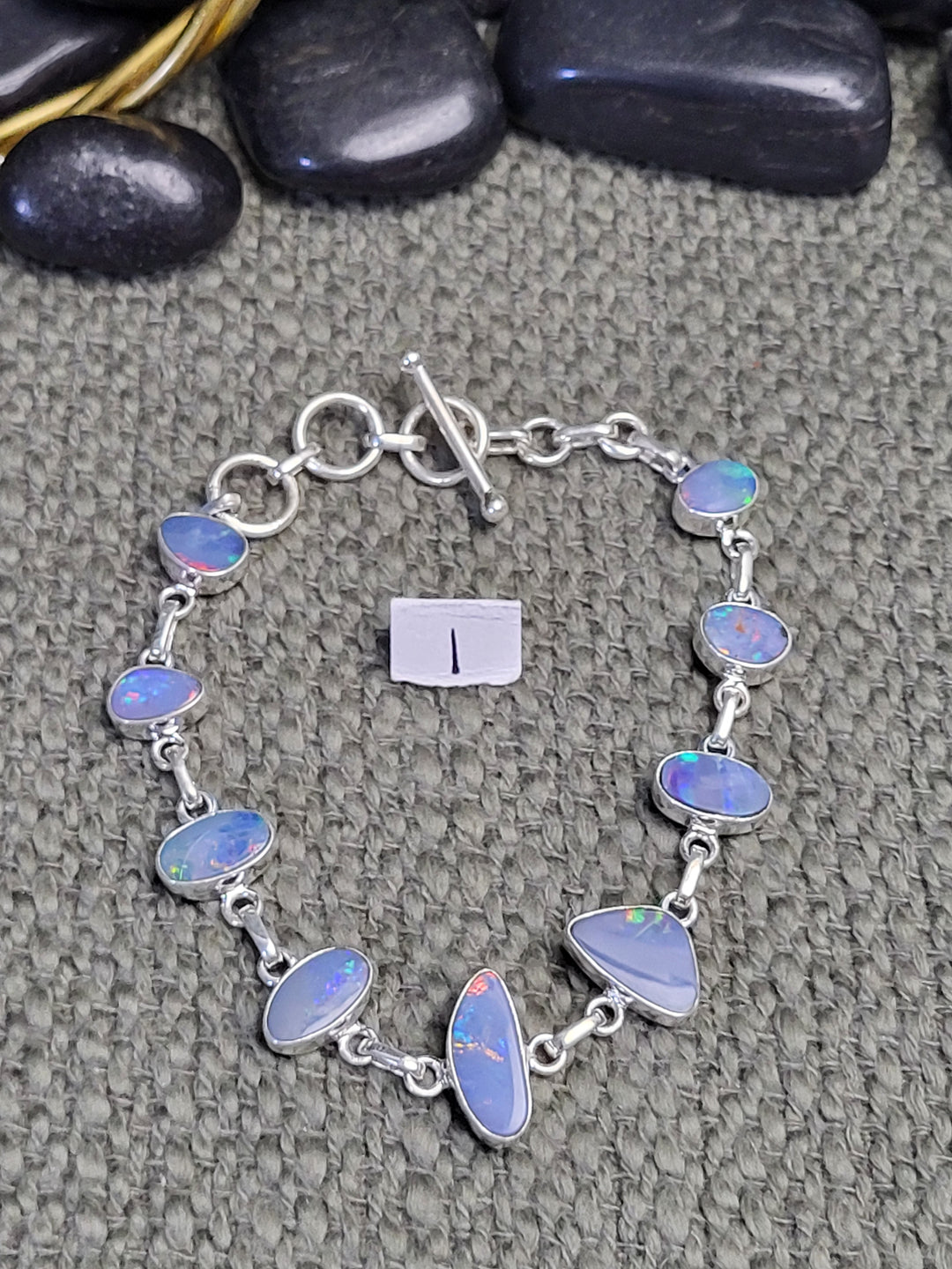 RESERVED FOR: Amber Elder83 8/23/24- 1 Sterling Silver Items